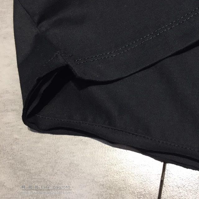 Saint Laurent短袖 19春夏新款 聖羅蘭男士黑色T恤  tzy1698